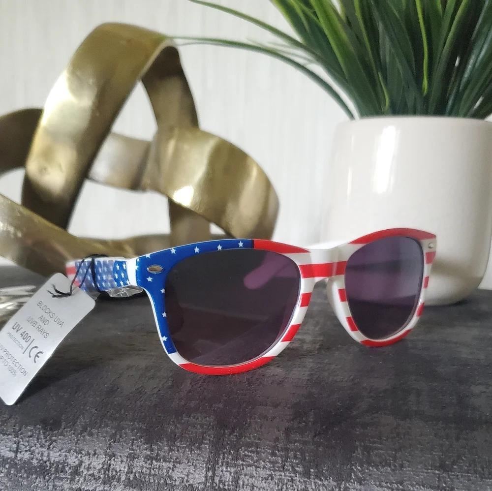 Patriotic American Flag Sunglasses USA Red White Blue Unisex NEW America 250